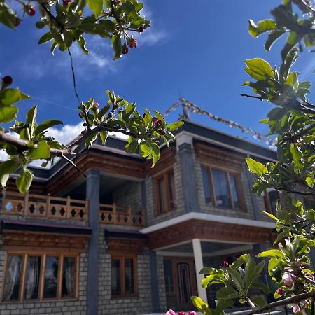 Ladakh Country Inn Leh Dış mekan fotoğraf
